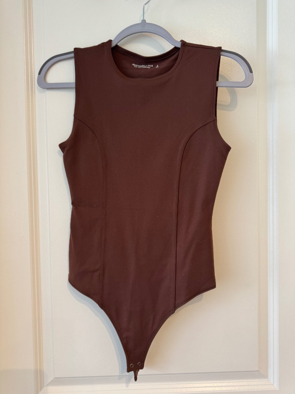Abercrombie & Fitch Brown Sleeveless Bodysuit; Size: Small